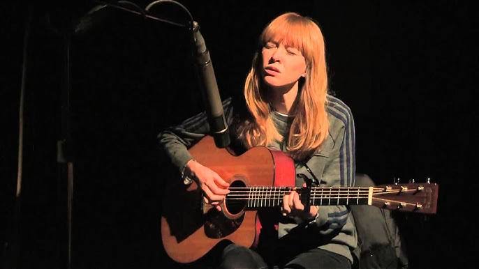 Lucy Rose Biography, Net Worth & Age