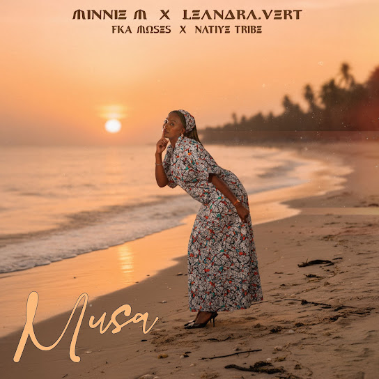 Minnie M & Leandra.Vert – Musa Minnie M & Leandra.Vert – Musa